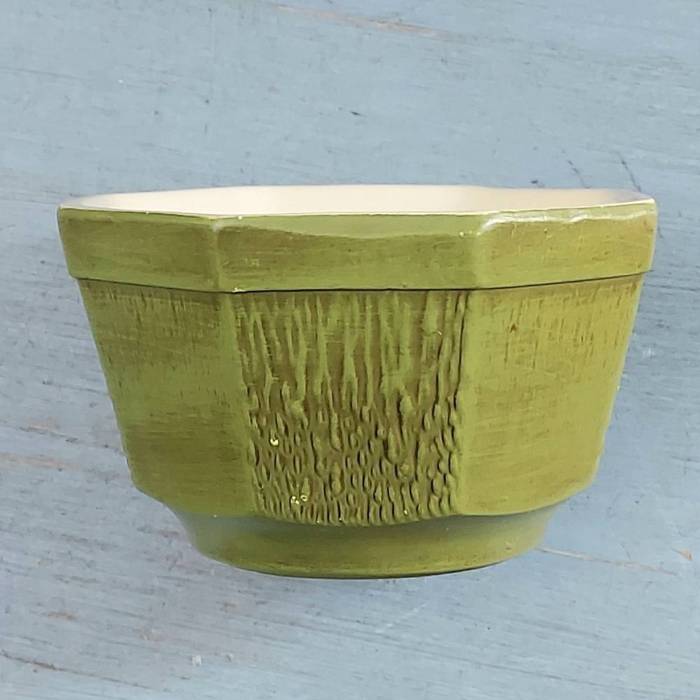 Vintage Floraline Avacodo Planter